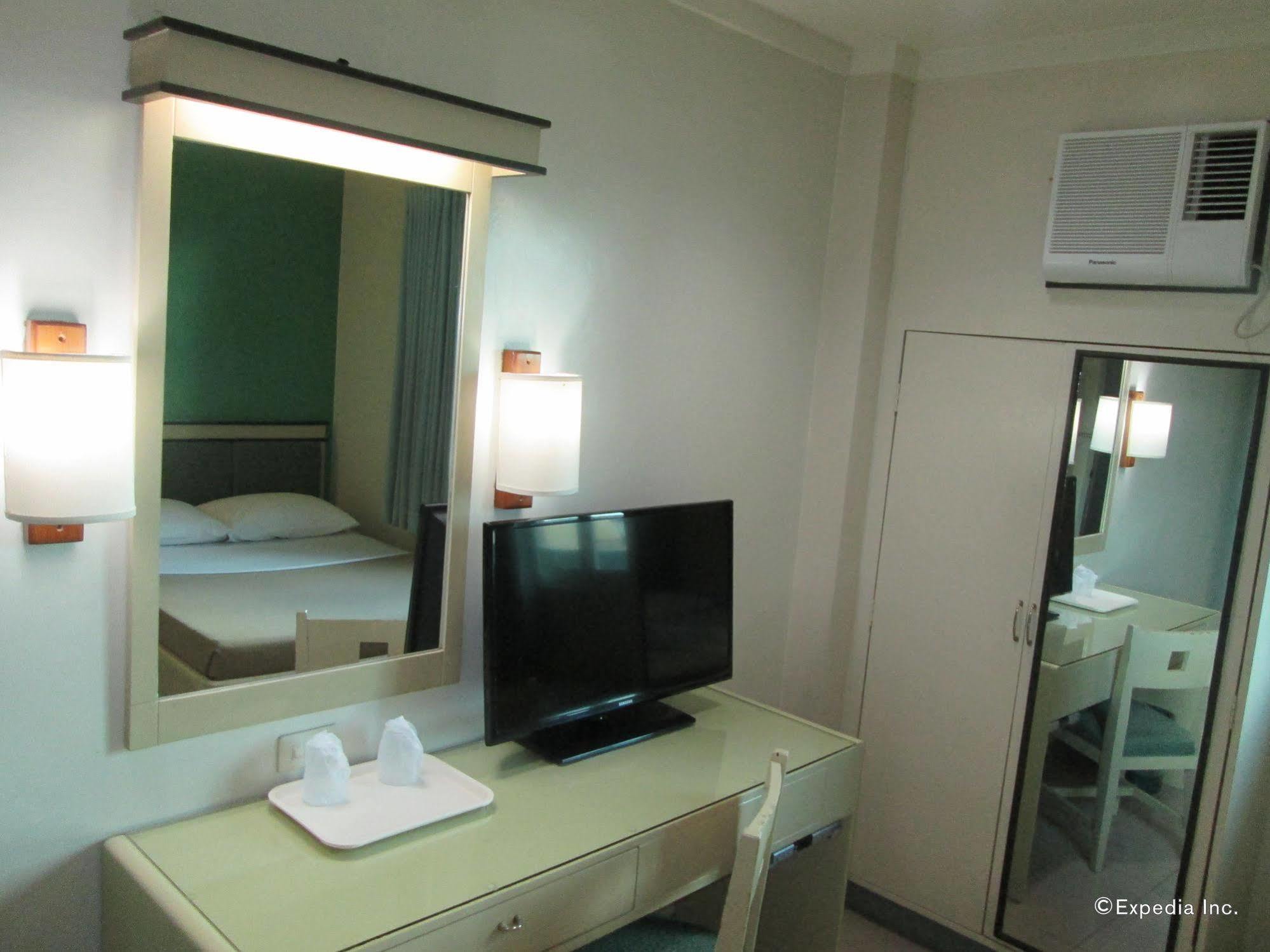 New Dawn Pensionne House Cagayan de Oro Eksteriør bilde