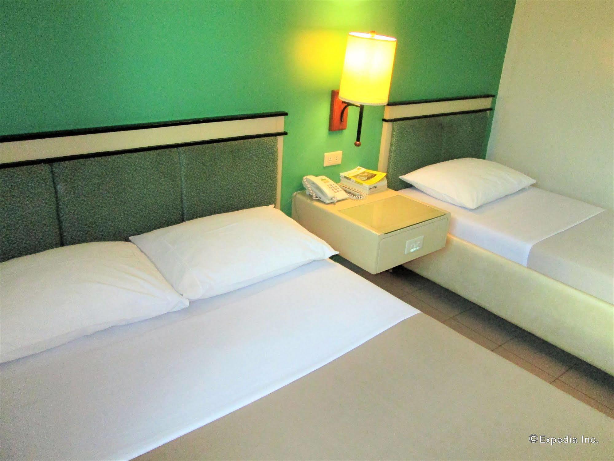New Dawn Pensionne House Cagayan de Oro Eksteriør bilde