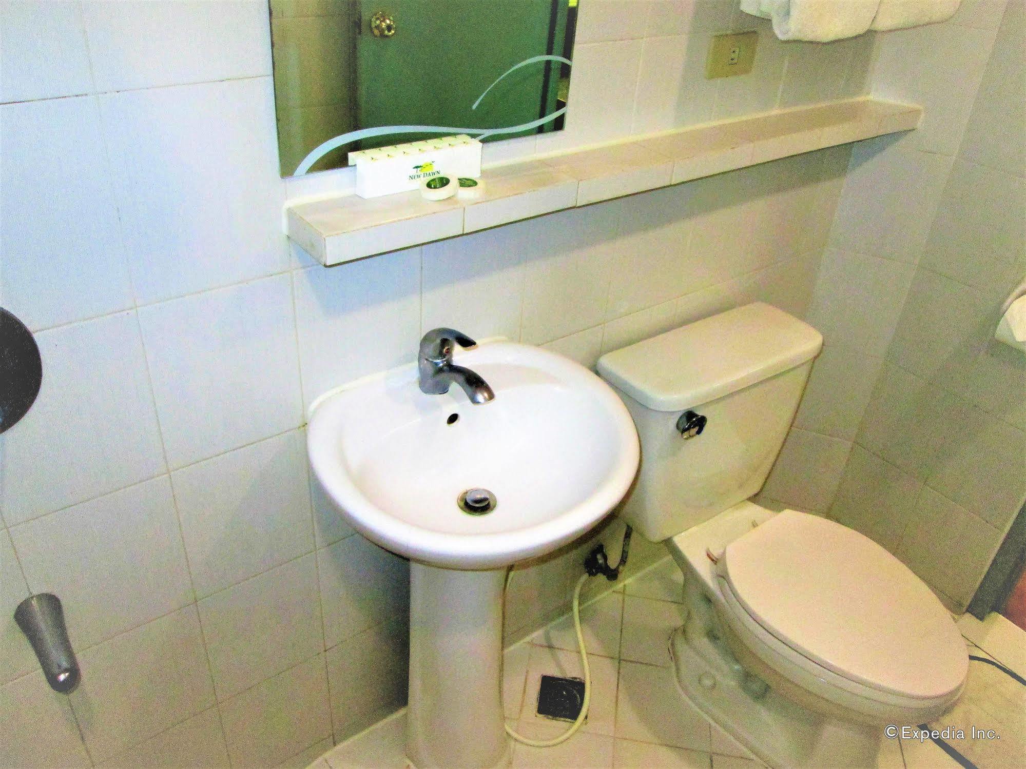 New Dawn Pensionne House Cagayan de Oro Eksteriør bilde